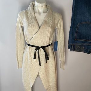Vera Wang Light Weight Sweater Cardigan